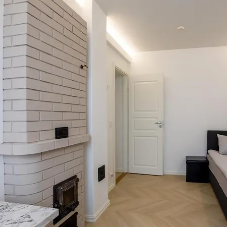 Apartment Citycenter 3 Bedroom Apartment, Free Parking *